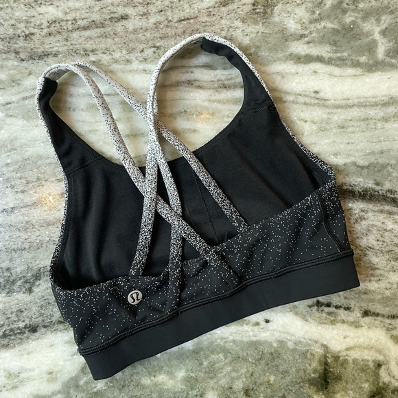 Lululemon Energy Bra Size 2
Ombre Speckle Stop Jacquard EB Black White - Picture 4 of 6